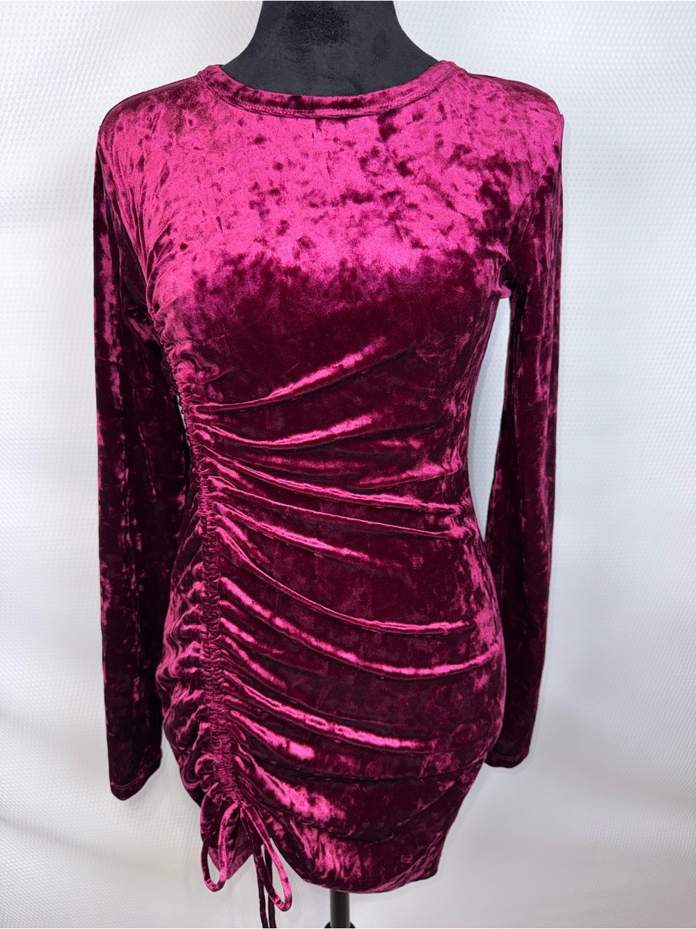 Live to Be Spoiled Burgundy Crushed Velvet Ruched Bodycon Dress Size Medium